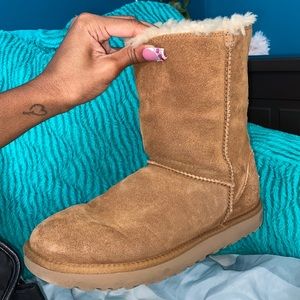 Brown ugg boots!